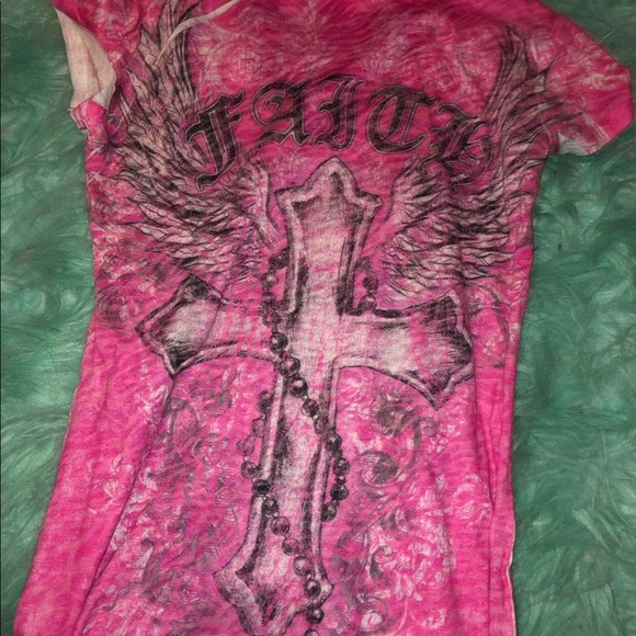 Cute top - Picture 2 of 2